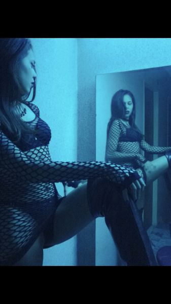 Soy dulce y muy atenta amo disfrutar al maximo junto con la otra persona... me gusta que los encuentros se den de forma super  relajada , me encanta el sexo Oral ♡  
* Dulce Squirting*♡