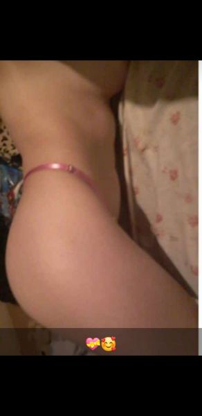 Masajista erotica con lugar discreto y salidas a hoteles 