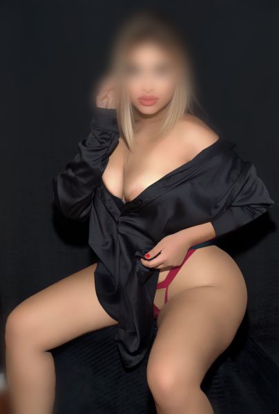 Una linda escort independiente , de un hermoso rostro senos recónditos y paraditos y cola natural. Me encanta tener encuentros con caballeros😘 serios educados, discretos y colmados de placer, quiero complacer cada capricho de ti 💋