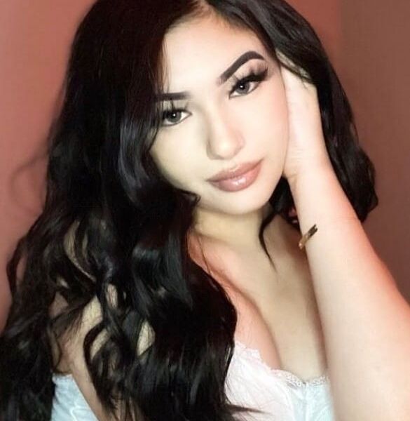 wly followed by your flexible tongue that will make you feel uncontrollably happy. I want to give you the latest and greatest feeling you've never experienced from other girls. I live in my own apartment: clean, private, and safe. We will fully enjoy the relaxing moments together. Please contact me by WhatsApp: