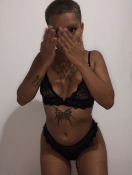 Mia