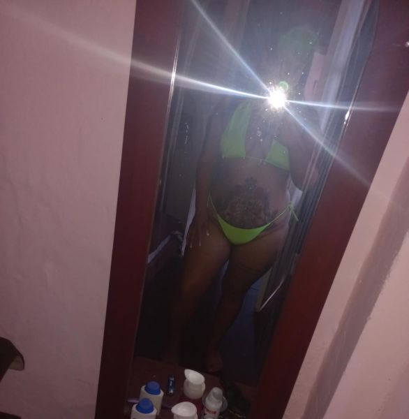 Soy una escort exclusiva mi amor la mejor amante cumplo todas tu fantasías te va a encantar 